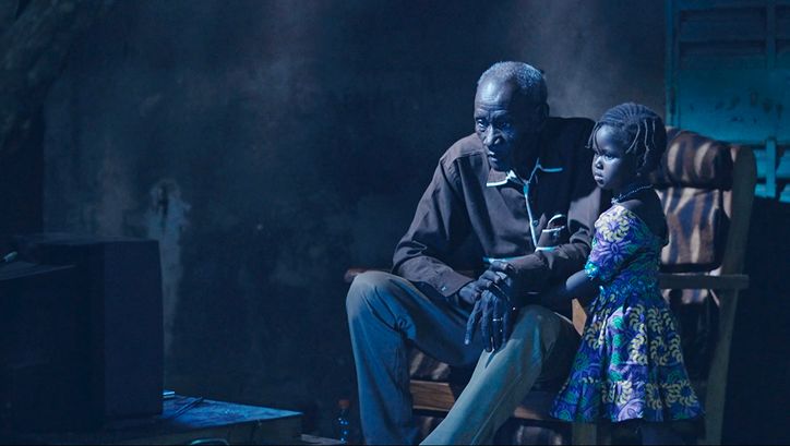 Filmstill aus LE TAXI, LE CINÉMA ET MOI von Salam Zampaligre