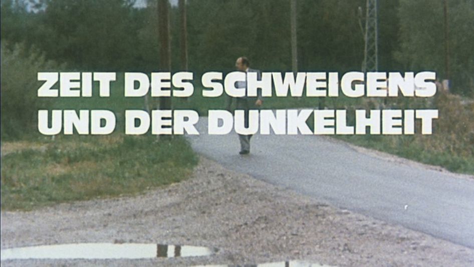 Filmstill from ZEIT DES SCHWEIGENS UND DER DUNKELHEIT by Nina Gladitz