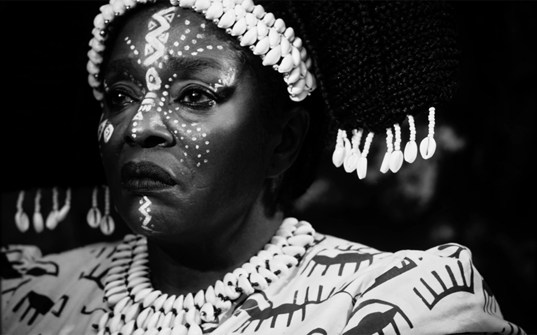 Filmstill aus MAMI WATA