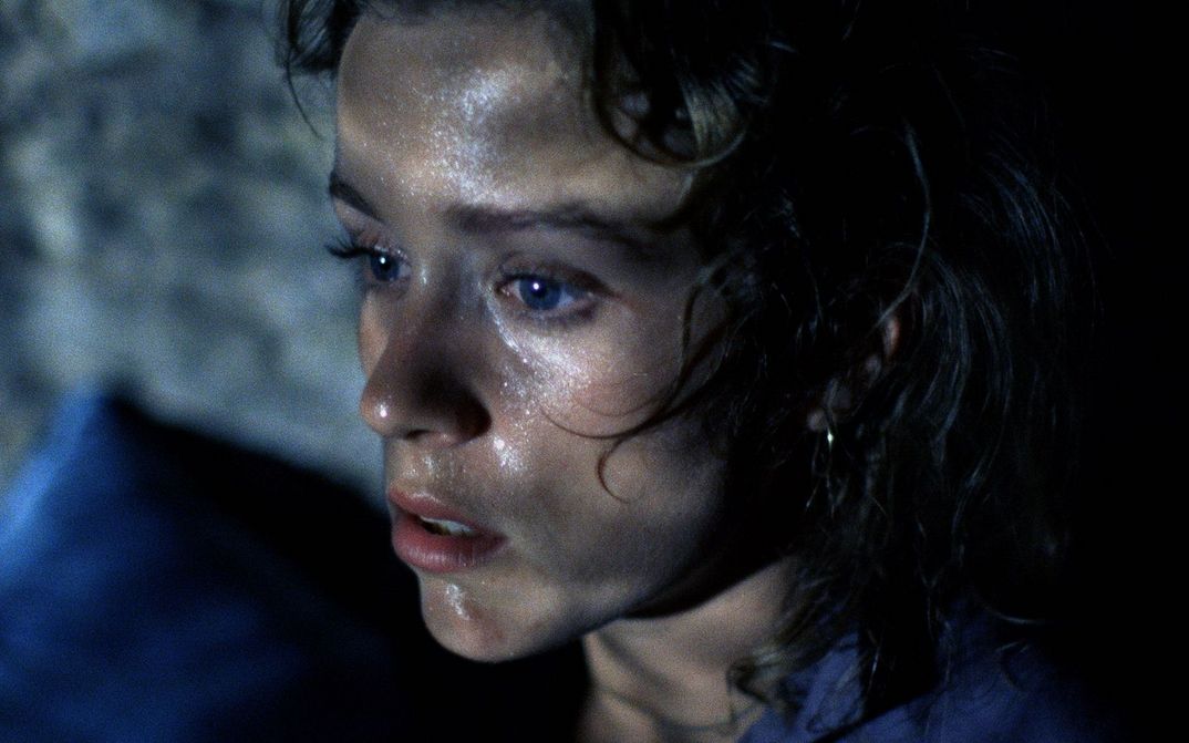 Film still from BLOOD SIMPLE: ou can see a woman