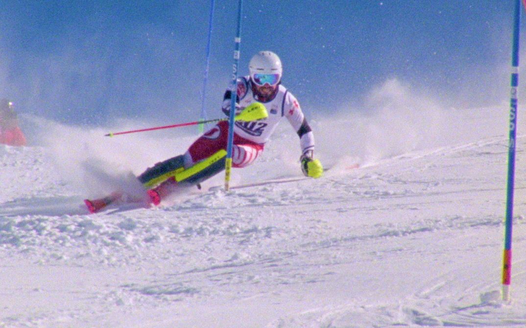 Still ESQUÍ (Ski)