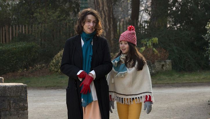 Filmstill from DEMAIN ET TOUS LES AUTRES JOURS (Tomorrow and Thereafter) by Noémie Lvovsky