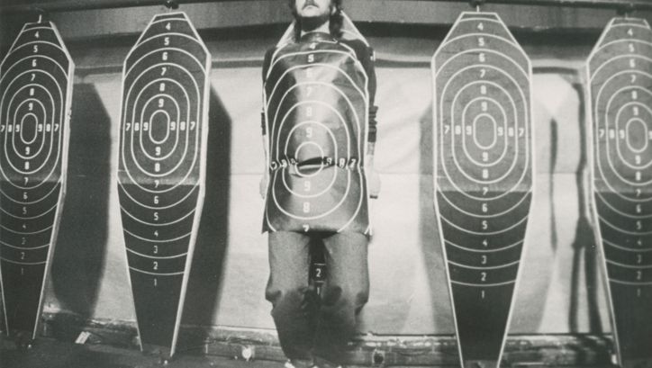 Filmstill aus VAI VIEGLI BŪT JAUNAM? (Ist es leicht, jung zu sein?)