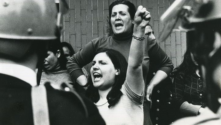 Filmstill from DONNA: VROUWEN IN VERZET (Donna: Women in Revolt) by  Yvonne Scholter