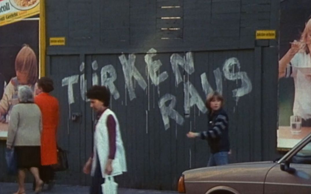 Filmstill from EMPFÄNGER UNBEKANNT by Sohrab Shahid Saless