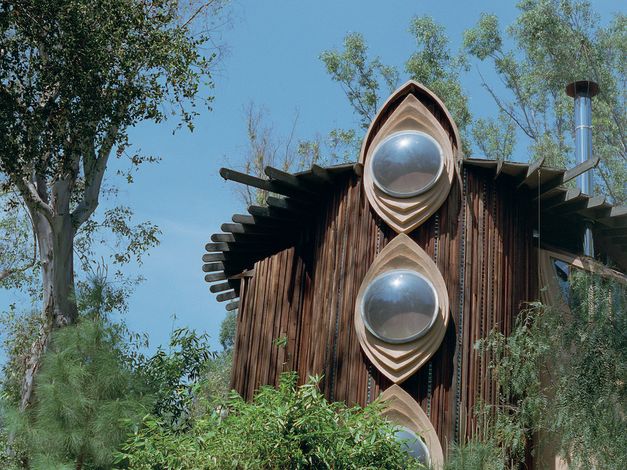 Filmstill aus GOFF IN DER WÜSTE: Ansicht des Al Struckus House des Architekten Bruce Goff.