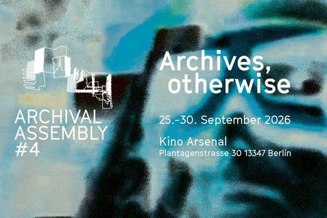 Logo in verschiedenen Blautönen und schwarz des Festivals Archival Assembly, mit dem Titel "Archive, otherwise", dem Datum und Ort.