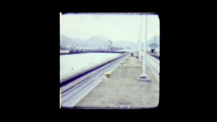 Still from the film "El veterano (The Veteran)" by Jeronimo Rodriguez. We see a grainy shot of a train platform.