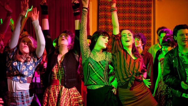 Filmstill from CAMILLE REDOUBLE (Camille Rewinds) by Noémie Lvovsky