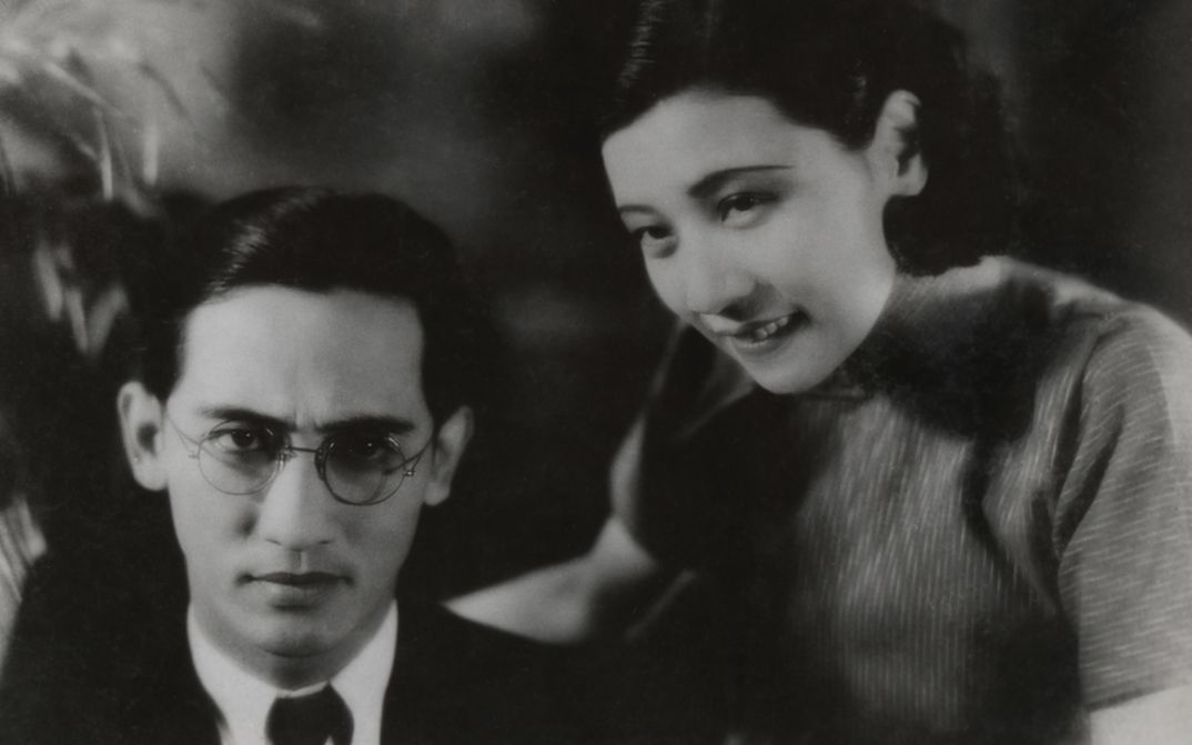 Filmstill from XIN NUXING (New Women) by Cai Chusheng