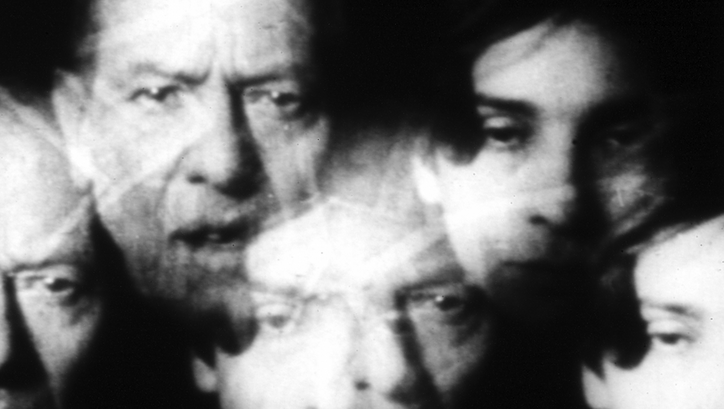 Filmstill aus INFLATION: Eine Collage aus mehrere Köpfen.